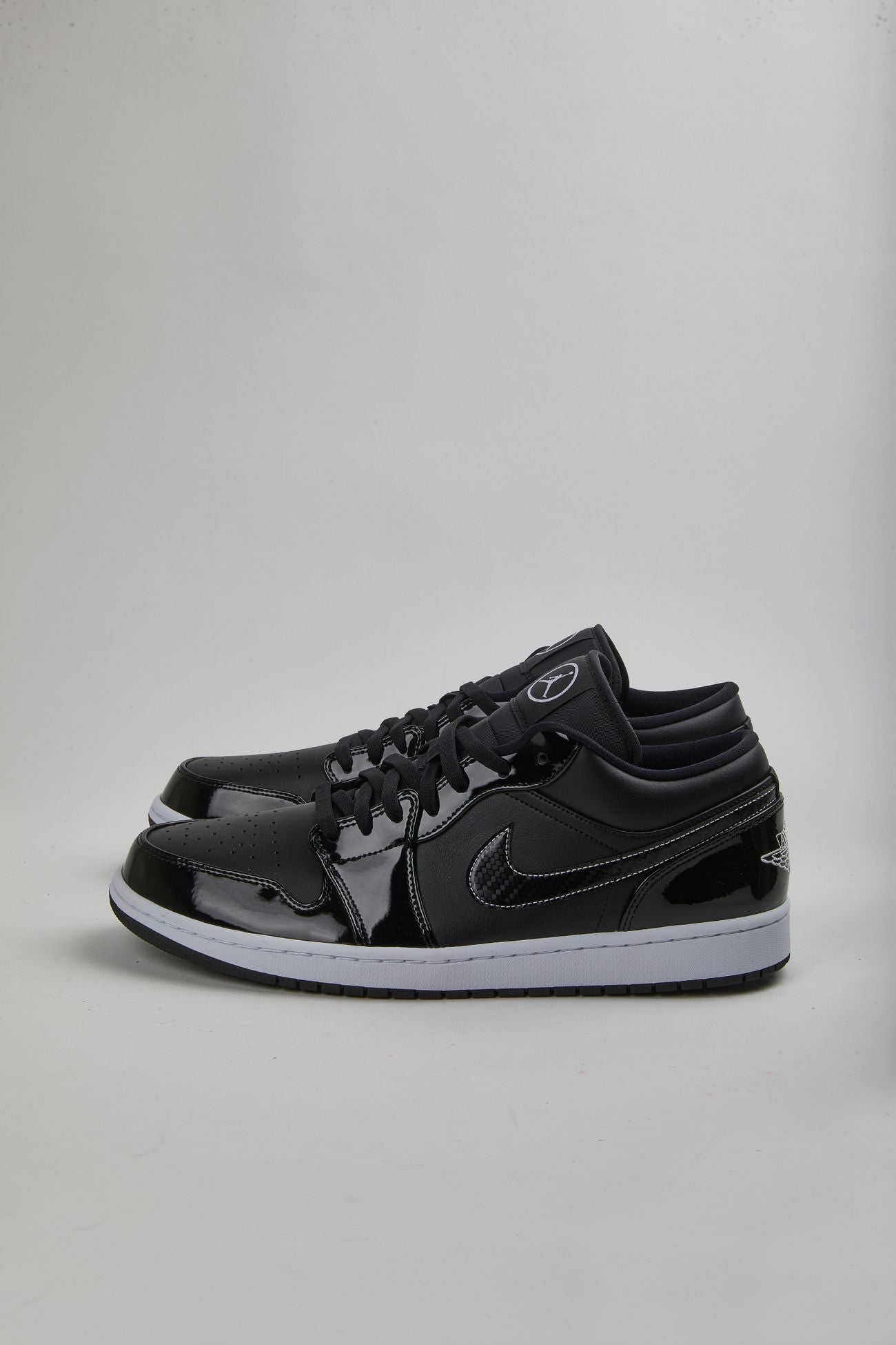 Jordan 1 Low Triple Black - 553558-056 for Sale