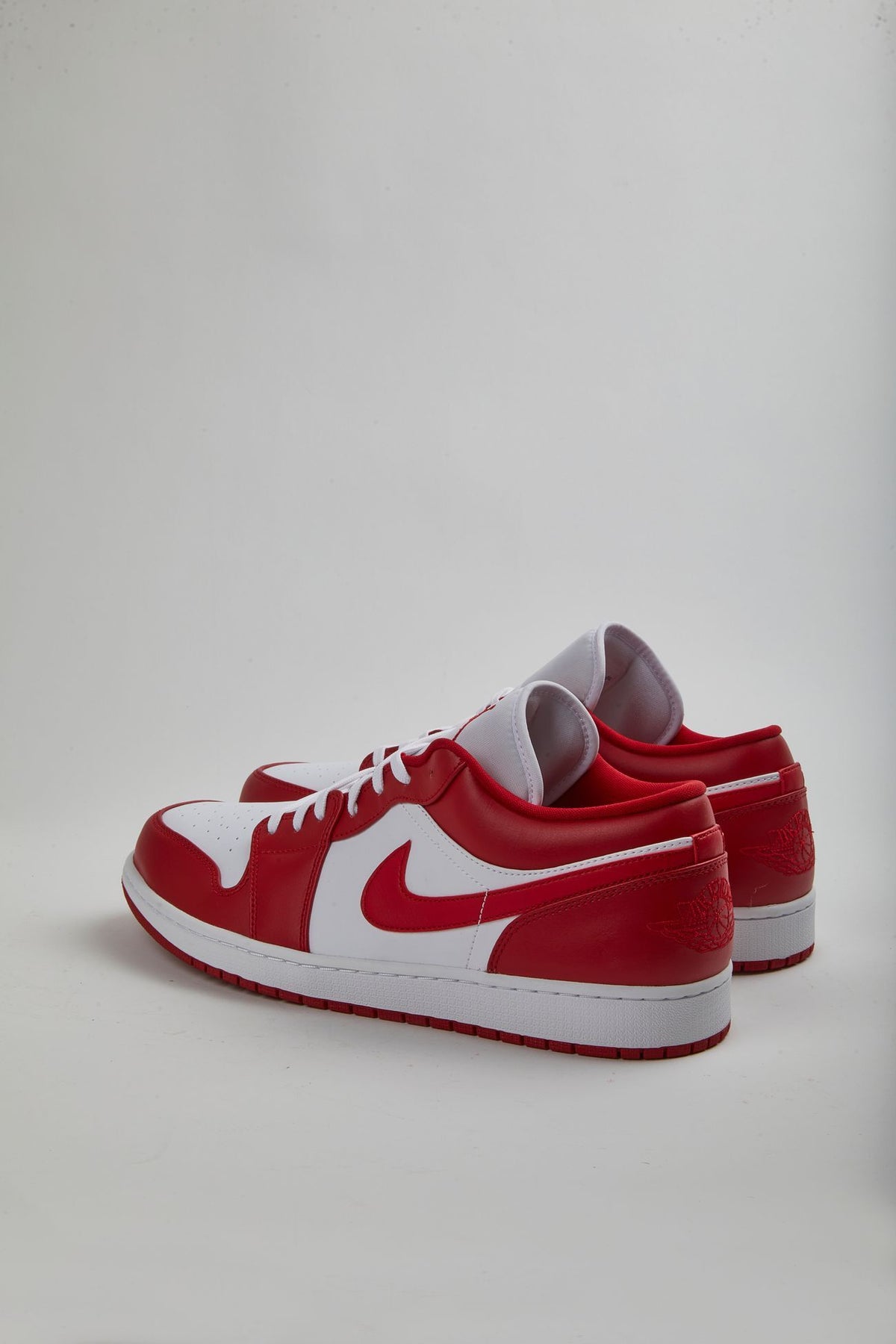 JORDAN 1 LOW - RED & WHITE - USSZ14