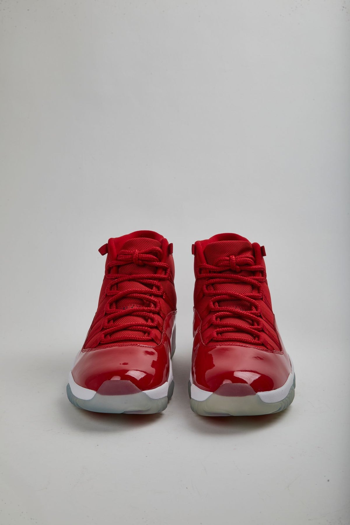 JORDAN 11 - RED - USSZ14