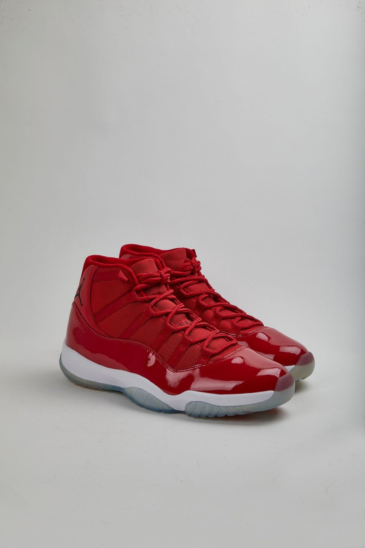 JORDAN 11 - RED - USSZ14