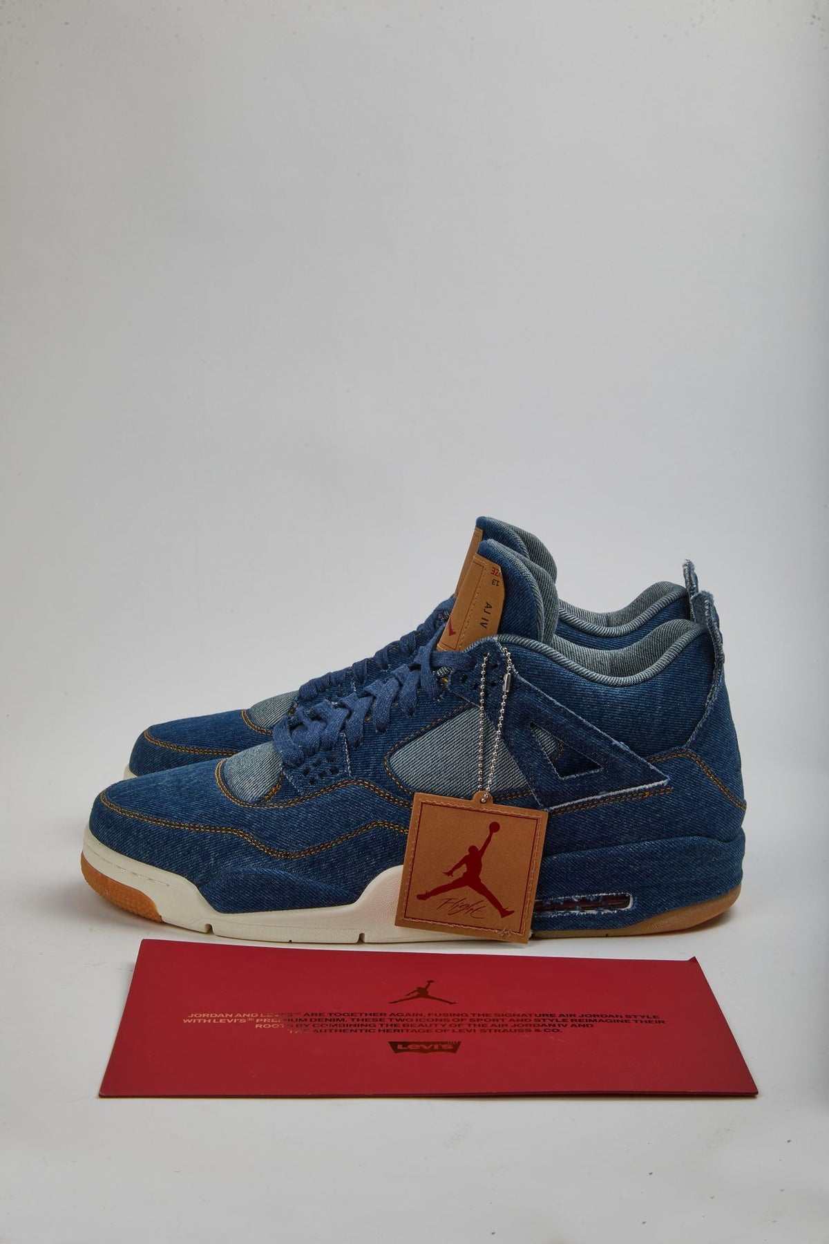 JORDAN 4 - LEVIS - LIMITED EDITION - USSZ14