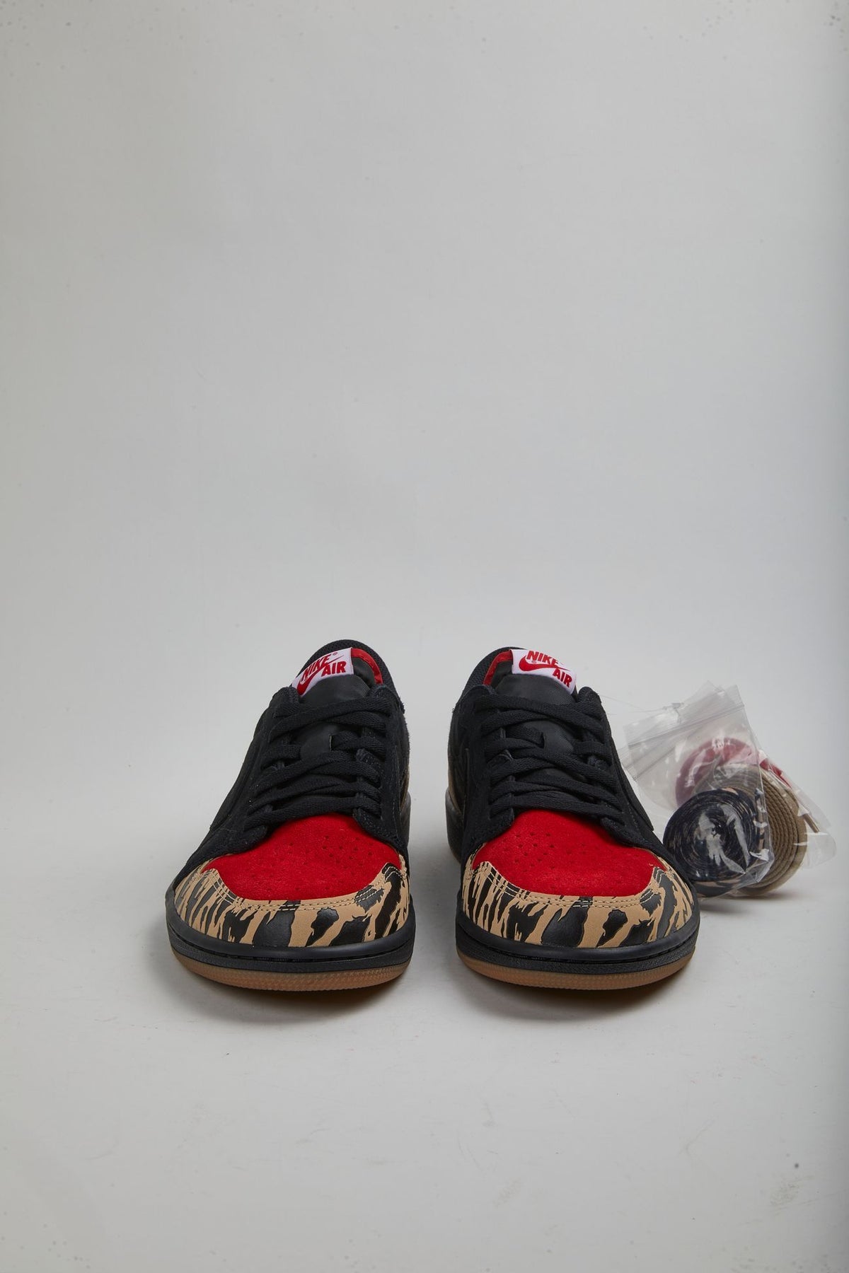 JORDAN 1 LOW - SOLEFLY - USSZ12