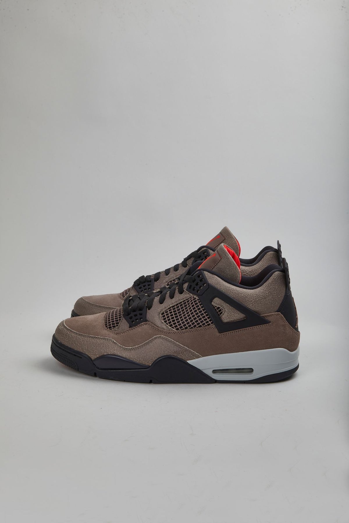 JORDAN 4 - TAUPE HAZE - USSZ15